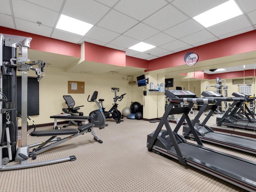 









5850


Av. Marc-Chagall

, 406,
Côte-Saint-Luc,




QC
H4W3H2

