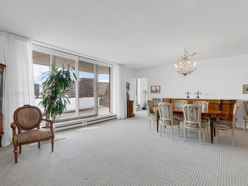 









5850


Av. Marc-Chagall

, 406,
Côte-Saint-Luc,




QC
H4W3H2

