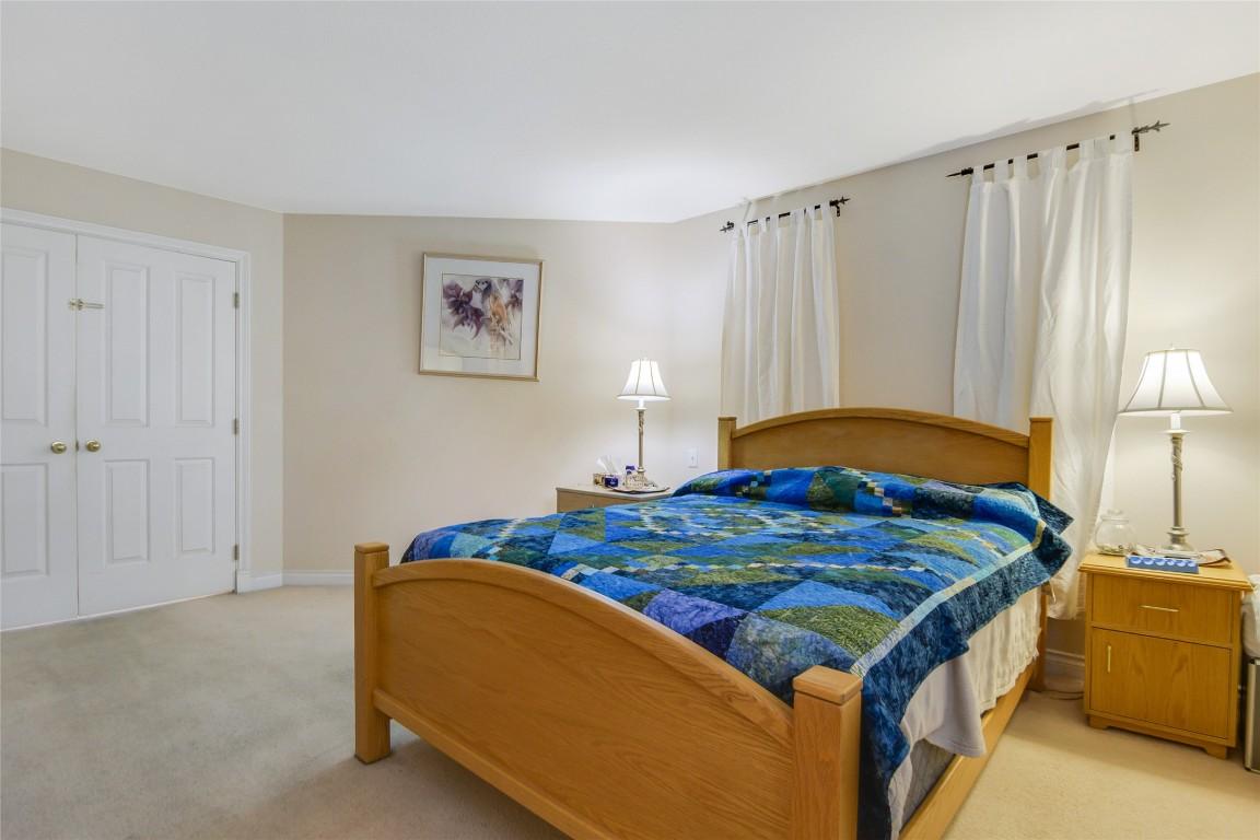 









450


Yates

Road, 25,
Kelowna,




BC
V1V 1R8


