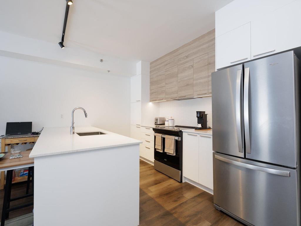 









170B


Rue Principale

, 134,
Saint-Zotique,




QC
J0P1Z0

