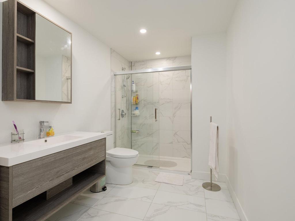 









170B


Rue Principale

, 134,
Saint-Zotique,




QC
J0P1Z0

