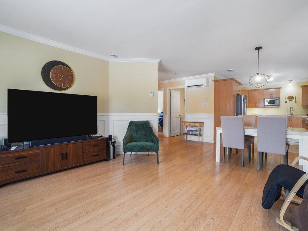 









27


Rue de la Comtesse

,
Saint-Jérôme,




QC
J7Y5L5

