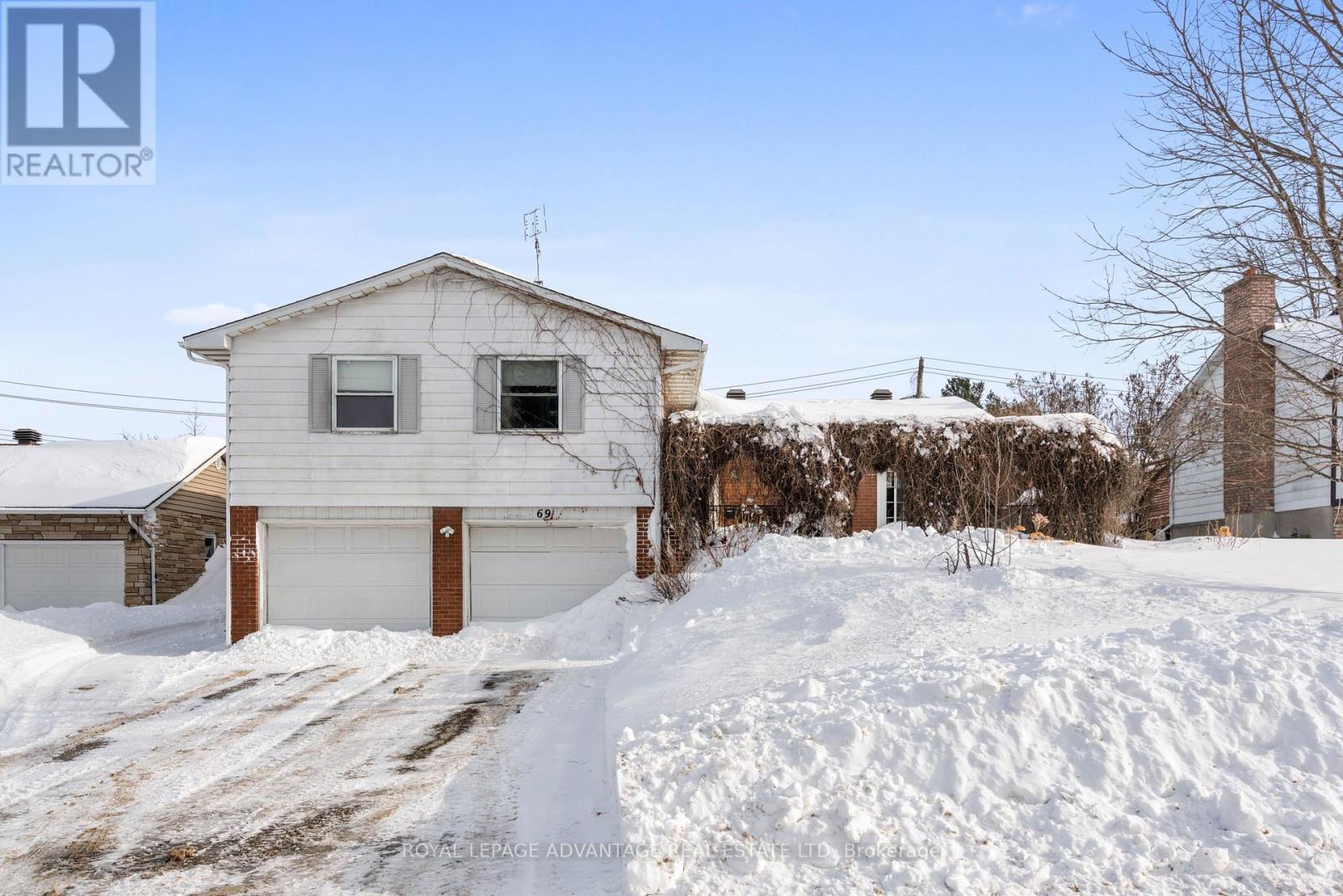 












69 VINCENT STREET

,
Smiths Falls,




Ontario
K7A4W3


