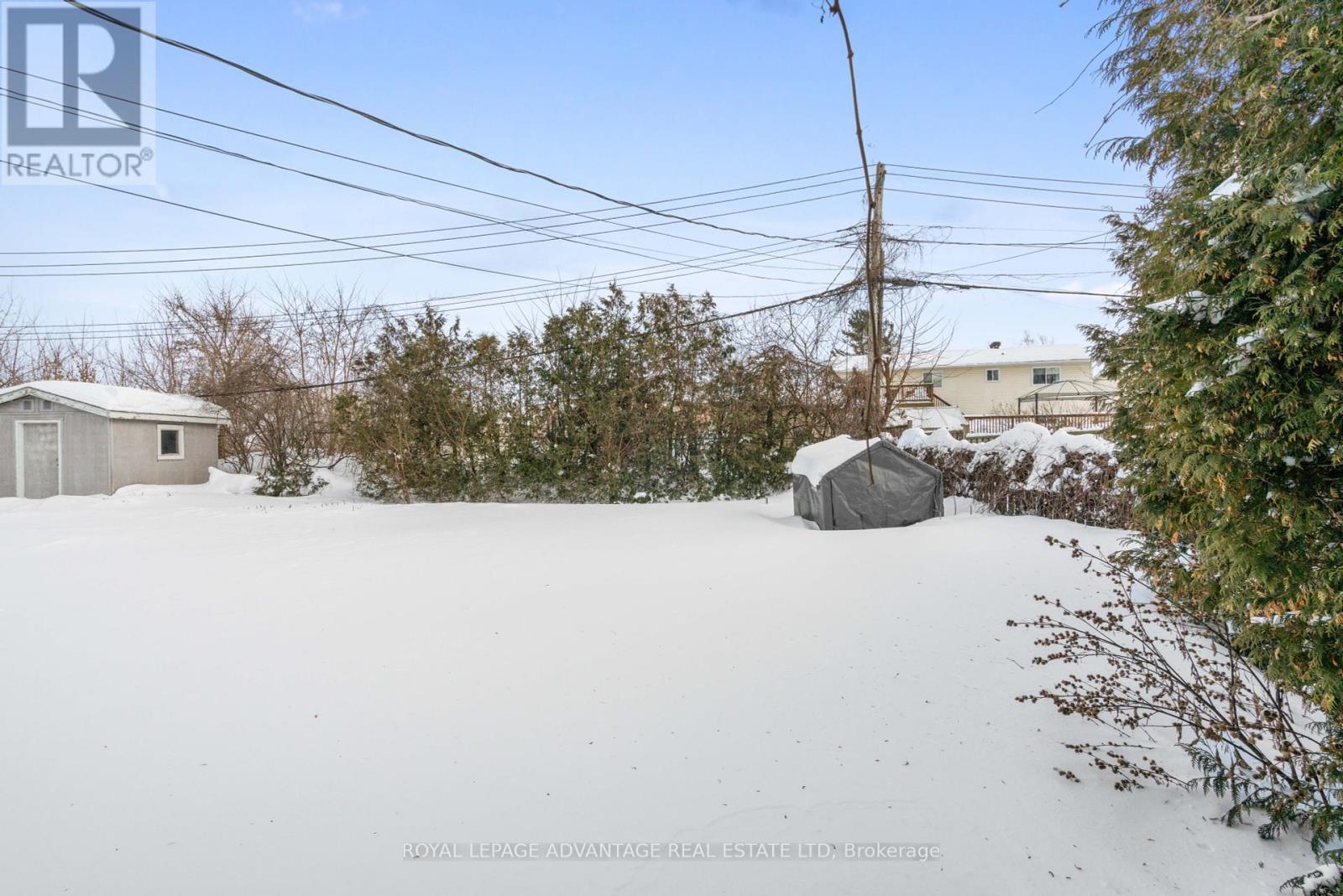 












69 VINCENT STREET

,
Smiths Falls,




Ontario
K7A4W3

