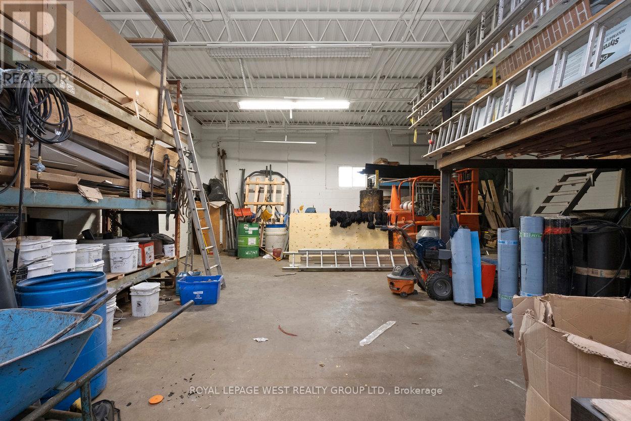 












45 DENSLEY AVENUE

,
Toronto,




Ontario
M6M2P5

