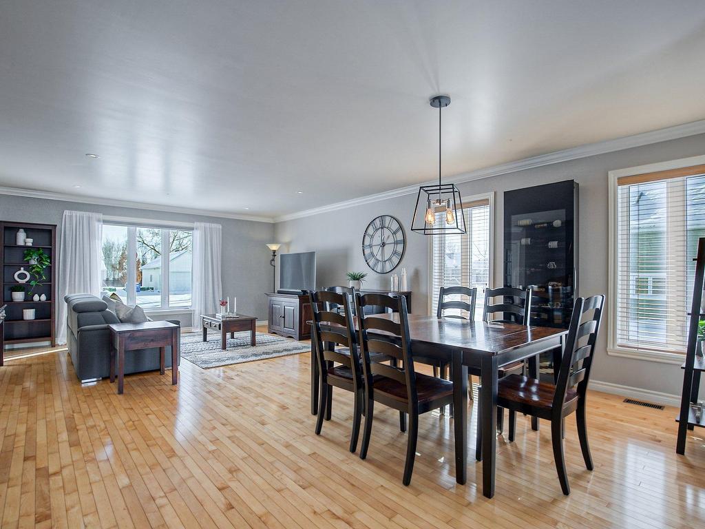 









1640


Rue des Faucons

,
Saint-Michel,




QC
J0L2J0


