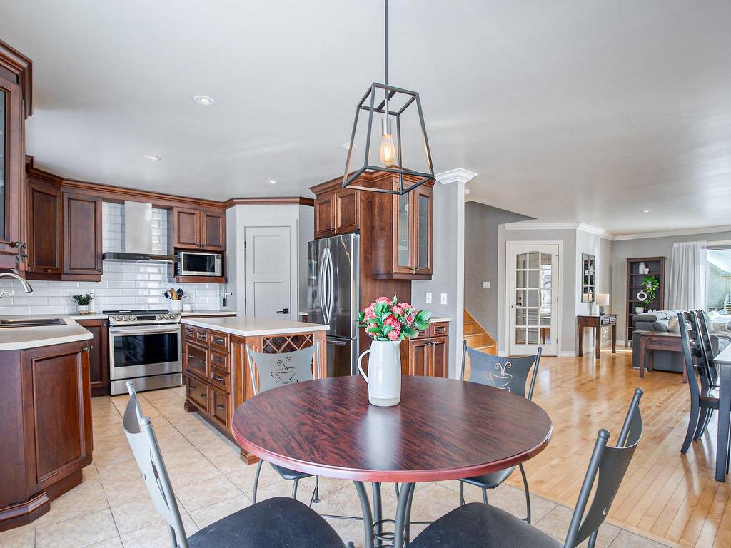 









1640


Rue des Faucons

,
Saint-Michel,




QC
J0L2J0

