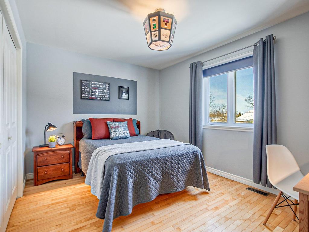 









1640


Rue des Faucons

,
Saint-Michel,




QC
J0L2J0


