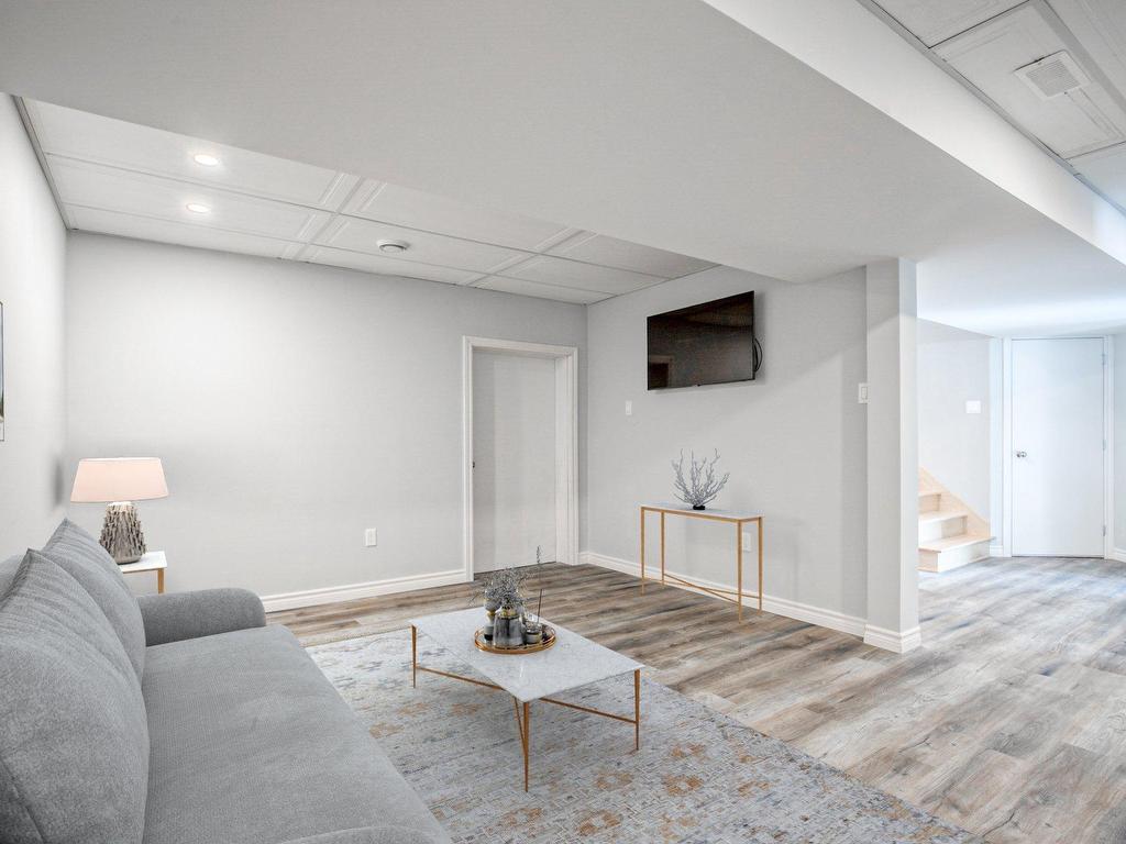 









1640


Rue des Faucons

,
Saint-Michel,




QC
J0L2J0

