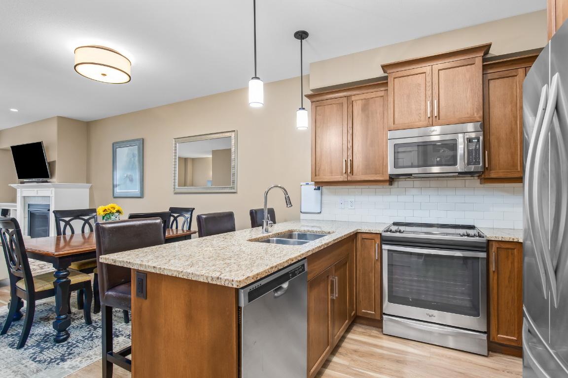 









3359


Cougar

Road, 25,
Westbank,




BC
V4T 3G1

