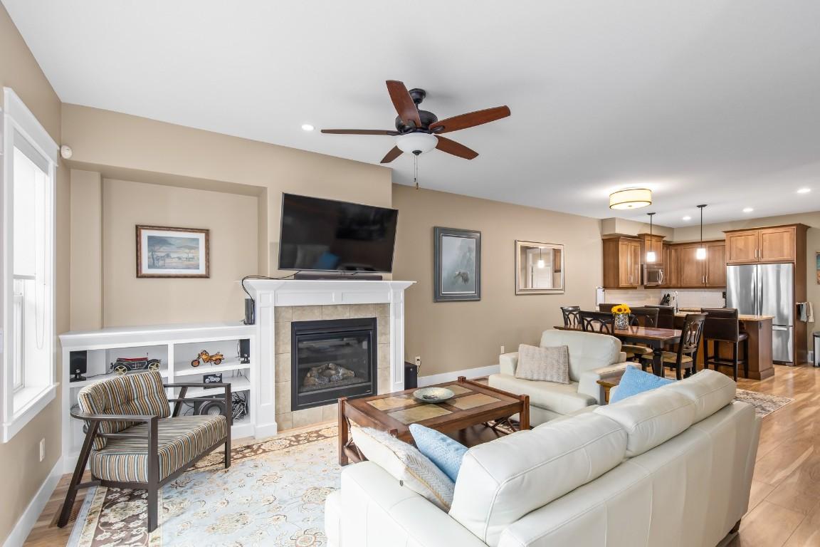 









3359


Cougar

Road, 25,
Westbank,




BC
V4T 3G1

