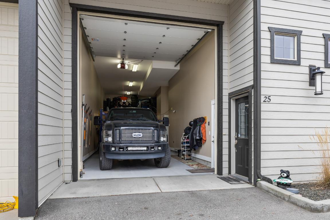 









3359


Cougar

Road, 25,
Westbank,




BC
V4T 3G1


