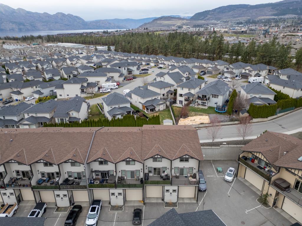 









3359


Cougar

Road, 25,
Westbank,




BC
V4T 3G1

