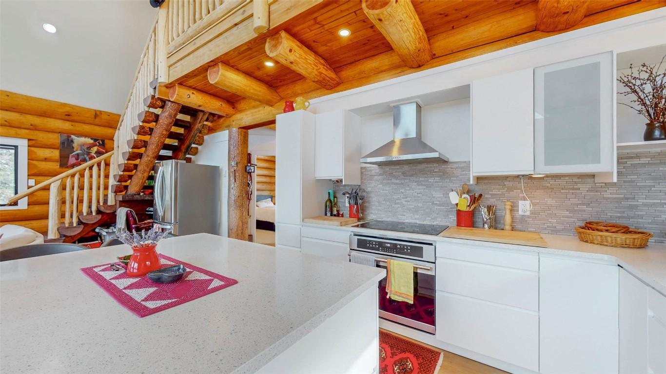 









185


CARIBOU

Way,
Osoyoos,




BC
V0H 1V6

