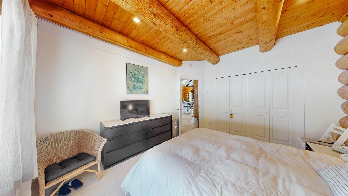 









185


CARIBOU

Way,
Osoyoos,




BC
V0H 1V6

