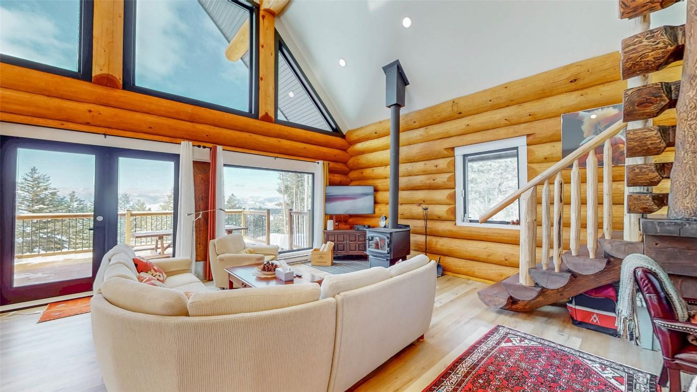 









185


CARIBOU

Way,
Osoyoos,




BC
V0H 1V6

