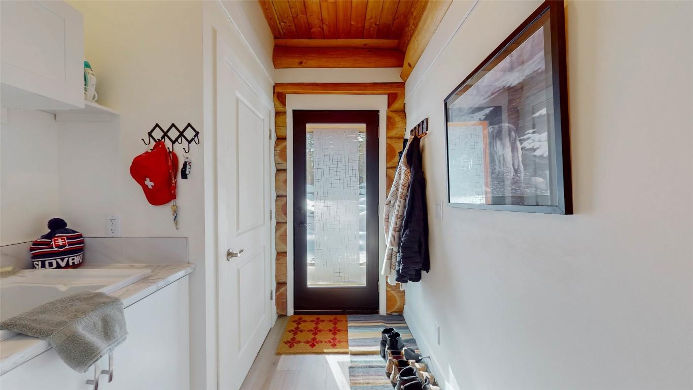 









185


CARIBOU

Way,
Osoyoos,




BC
V0H 1V6

