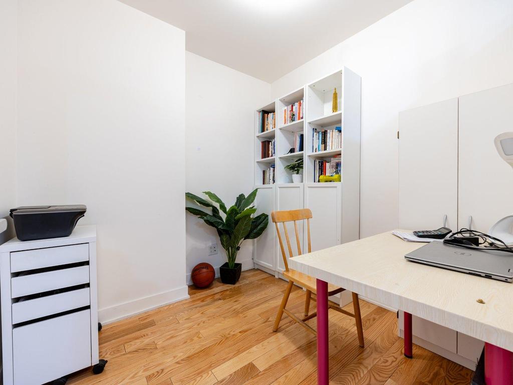 









3300


Boul. Cavendish

, 312,
Montréal (Côte-des-Neiges/Notre-Dame-de-Grâce),




QC
H4B2M8

