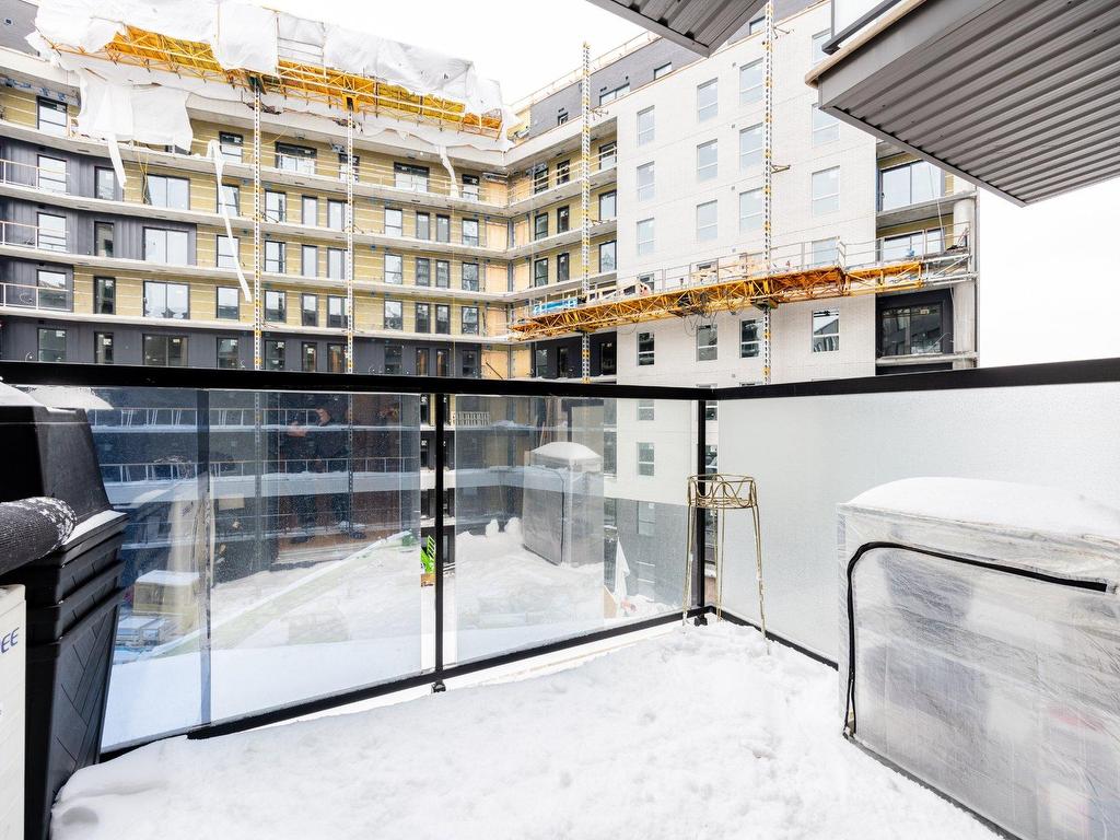 









3300


Boul. Cavendish

, 312,
Montréal (Côte-des-Neiges/Notre-Dame-de-Grâce),




QC
H4B2M8


