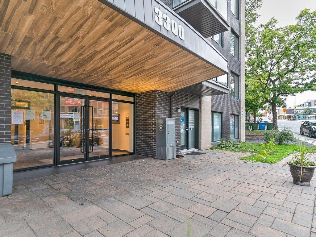 









3300


Boul. Cavendish

, 312,
Montréal (Côte-des-Neiges/Notre-Dame-de-Grâce),




QC
H4B2M8

