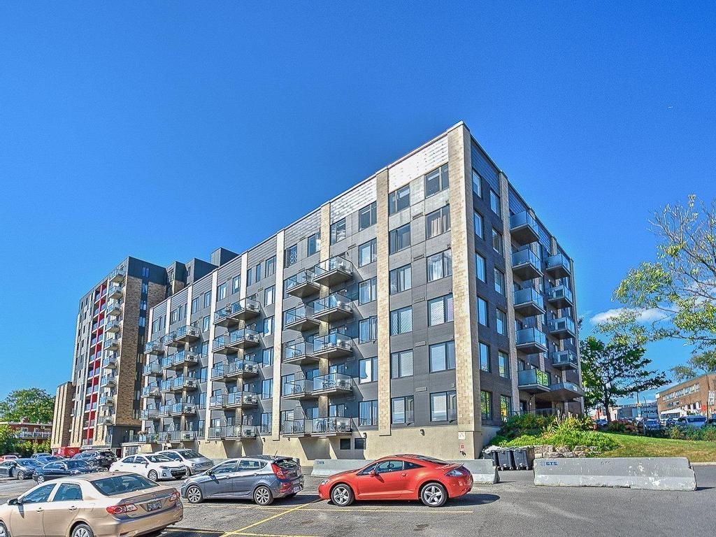 









3300


Boul. Cavendish

, 312,
Montréal (Côte-des-Neiges/Notre-Dame-de-Grâce),




QC
H4B2M8

