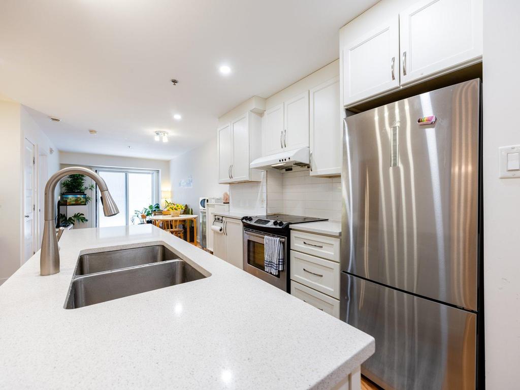 









3300


Boul. Cavendish

, 312,
Montréal (Côte-des-Neiges/Notre-Dame-de-Grâce),




QC
H4B2M8


