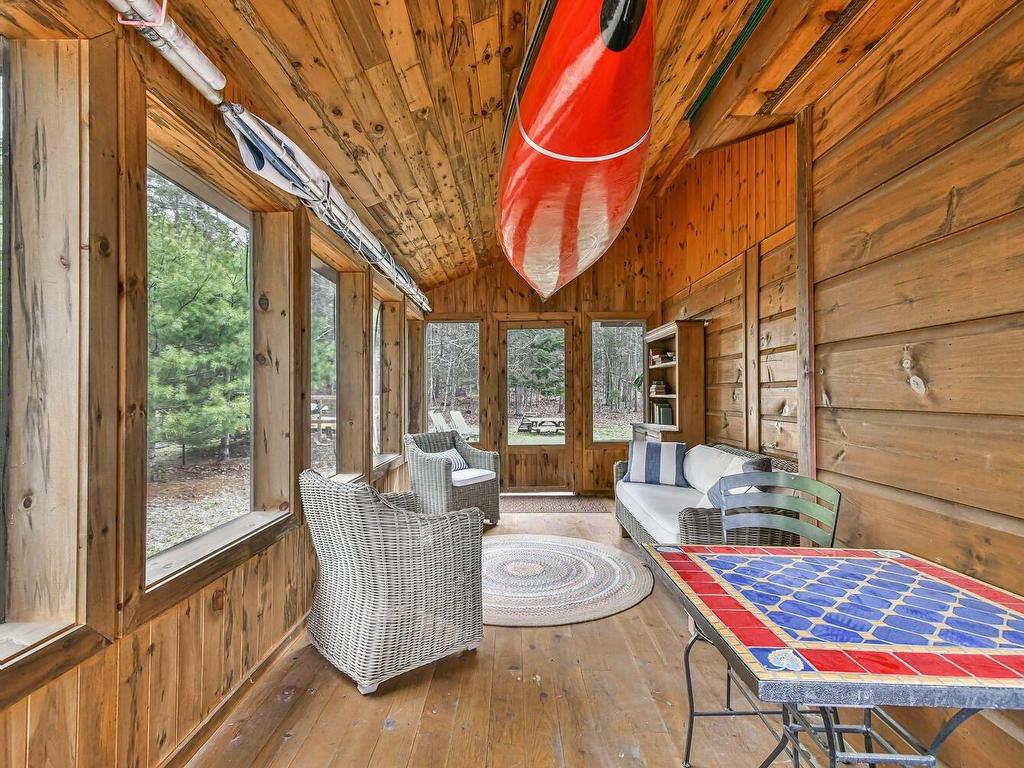 









8368


Rive du Lac-Tremblant

,
Lac-Tremblant-Nord,




QC
J8E1B3

