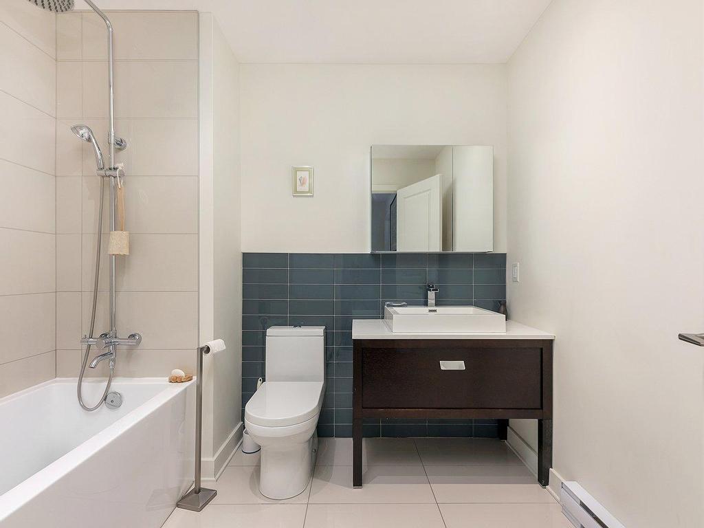 









7501


Av. Mountain Sights

, 605,
Montréal (Côte-des-Neiges/Notre-Dame-de-Grâce),




QC
H4P0A8

