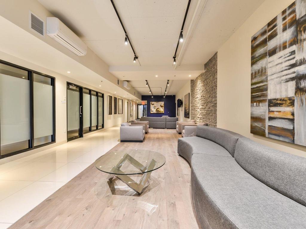 









7501


Av. Mountain Sights

, 605,
Montréal (Côte-des-Neiges/Notre-Dame-de-Grâce),




QC
H4P0A8

