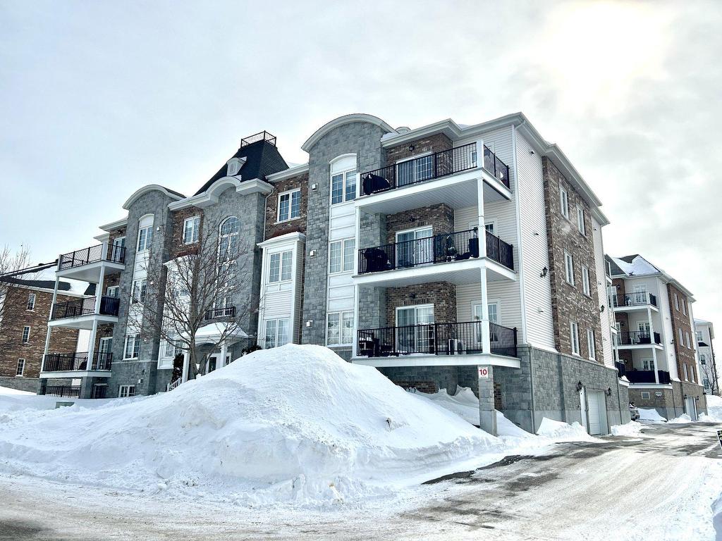









645


Rue Montmartre

, 202,
Mascouche,




QC
J7K0J2

