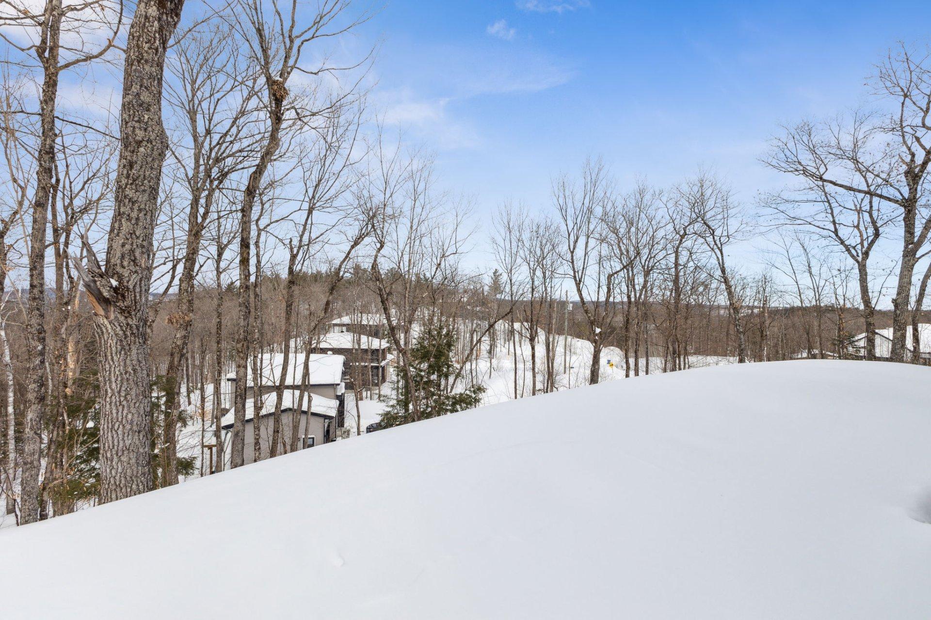 









68


Ch. du Haut-Bois

,
Val-des-Monts,




QC
J8N0C8

