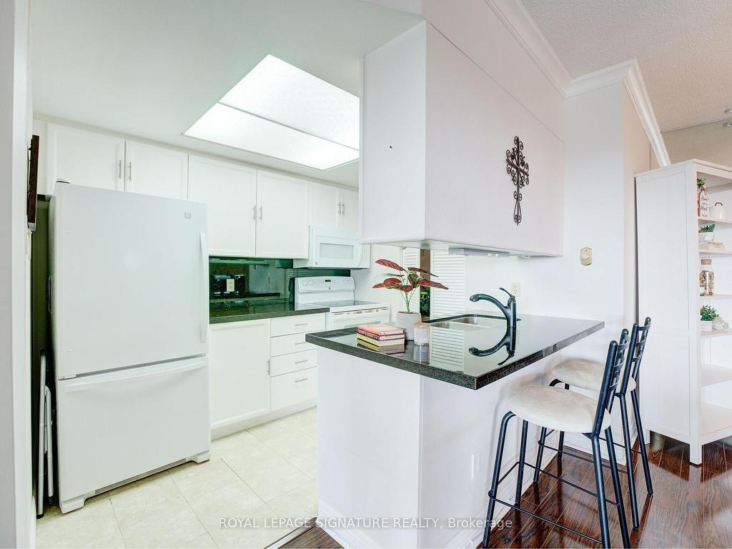 









2


Raymerville

Drive, 903,
Markham,




ON
L3P 7N7


