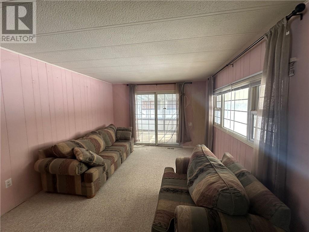 












1622 Pioneer Road Unit# 62

,
Sudbury,




Ontario
P3G1B3

