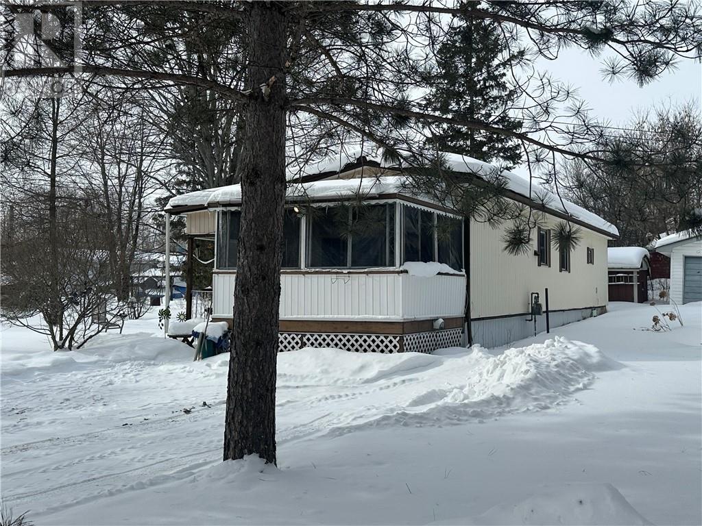 












1622 Pioneer Road Unit# 62

,
Sudbury,




Ontario
P3G1B3

