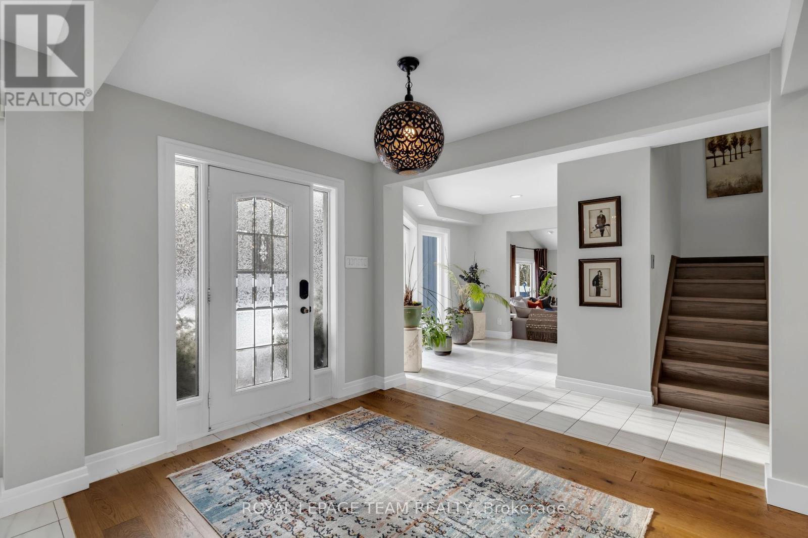 












528 OPEONGO ROAD

,
Renfrew,




Ontario
K7V2T5

