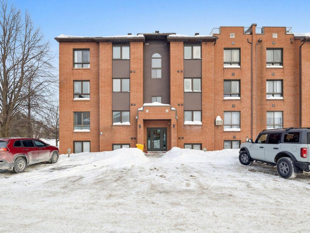 









148


Rue de Morency

, 301,
Gatineau (Gatineau),




QC
J8V2E4

