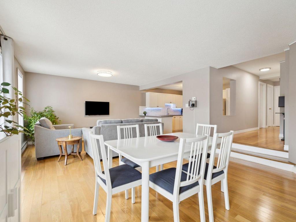 









148


Rue de Morency

, 301,
Gatineau (Gatineau),




QC
J8V2E4


