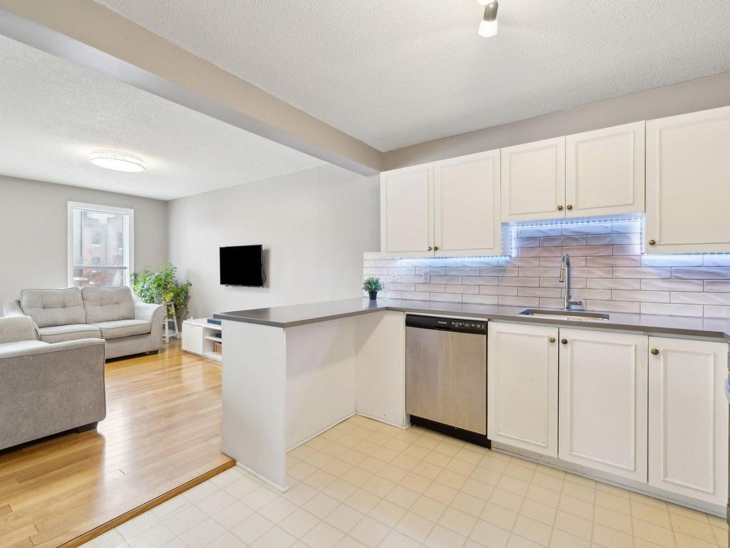 









148


Rue de Morency

, 301,
Gatineau (Gatineau),




QC
J8V2E4

