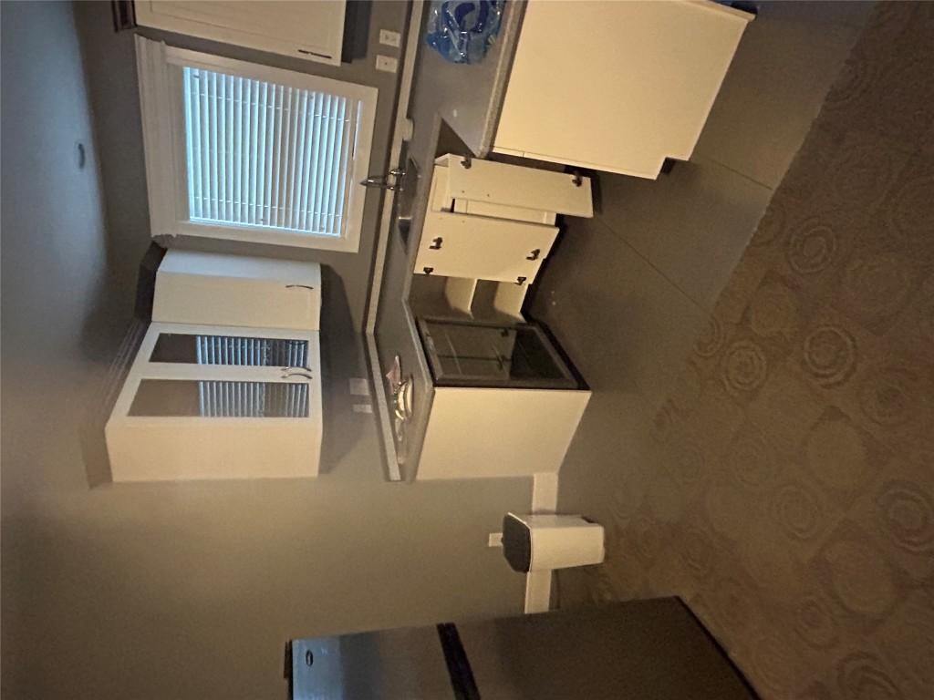 









1410


Tanemura

Crescent,
Kelowna,




BC
V1P 1R5

