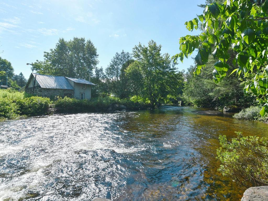 









2881


Ch. de l'Église

,
Chertsey,




QC
J0K3K0

