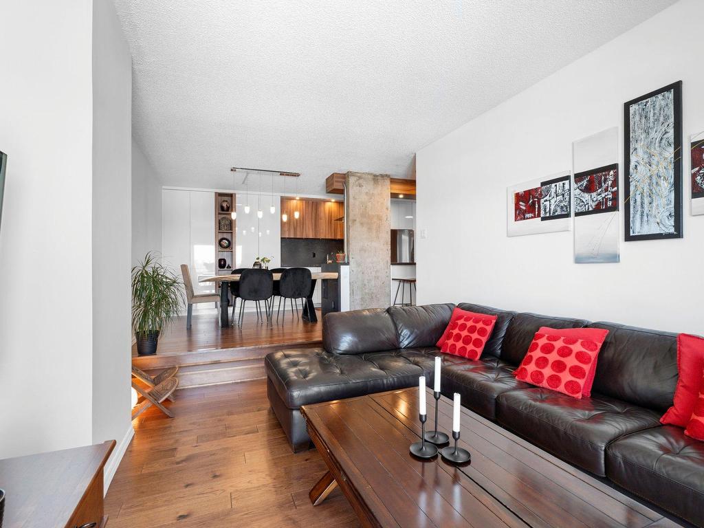









1550


Av. Panama

, 616,
Brossard,




QC
J4W2W3

