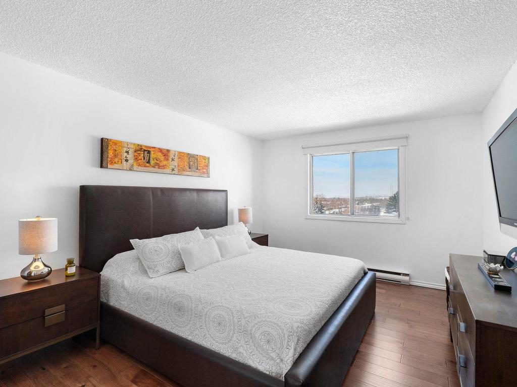 









1550


Av. Panama

, 616,
Brossard,




QC
J4W2W3

