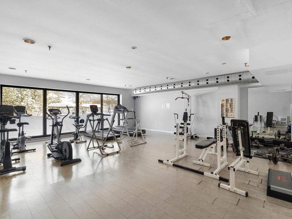 









1550


Av. Panama

, 616,
Brossard,




QC
J4W2W3


