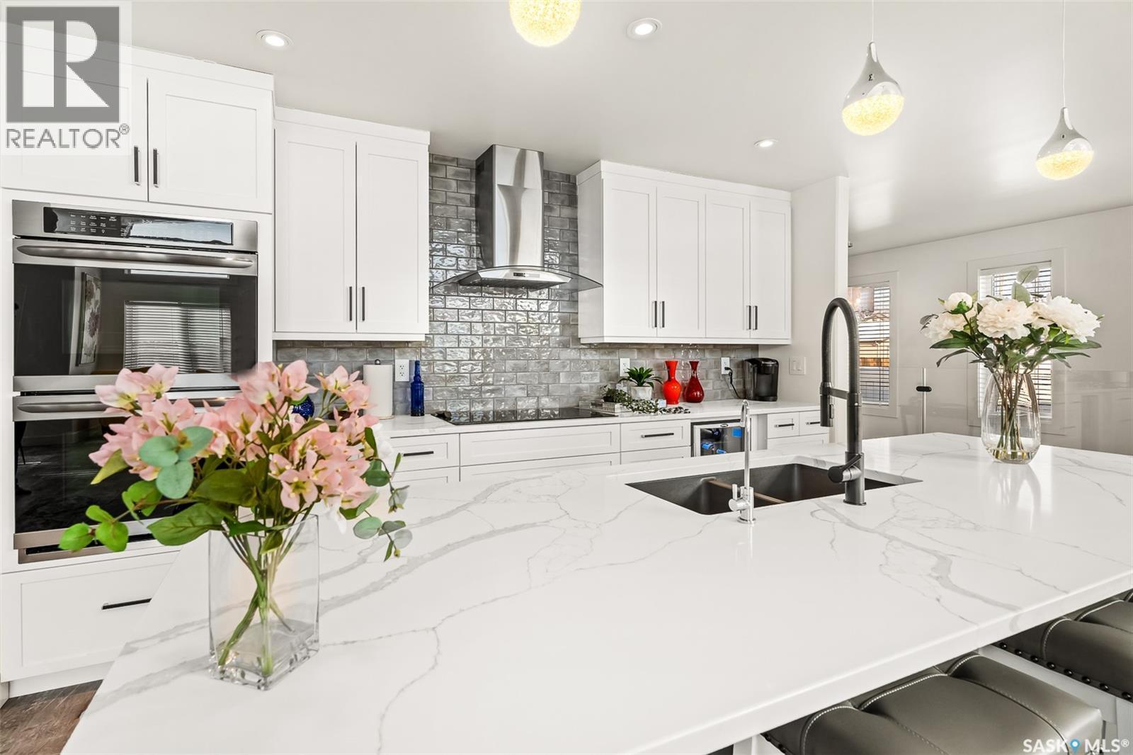 












1130 Stadacona STREET W

,
Moose Jaw,




Saskatchewan
S6H2B3

