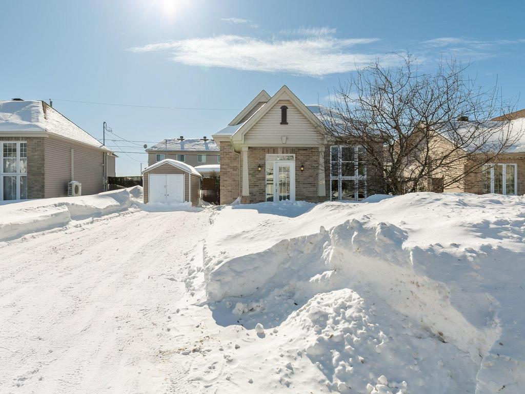 









2691


Rue Adhémar-Raynault

,
L'Assomption,




QC
J5W6G1

