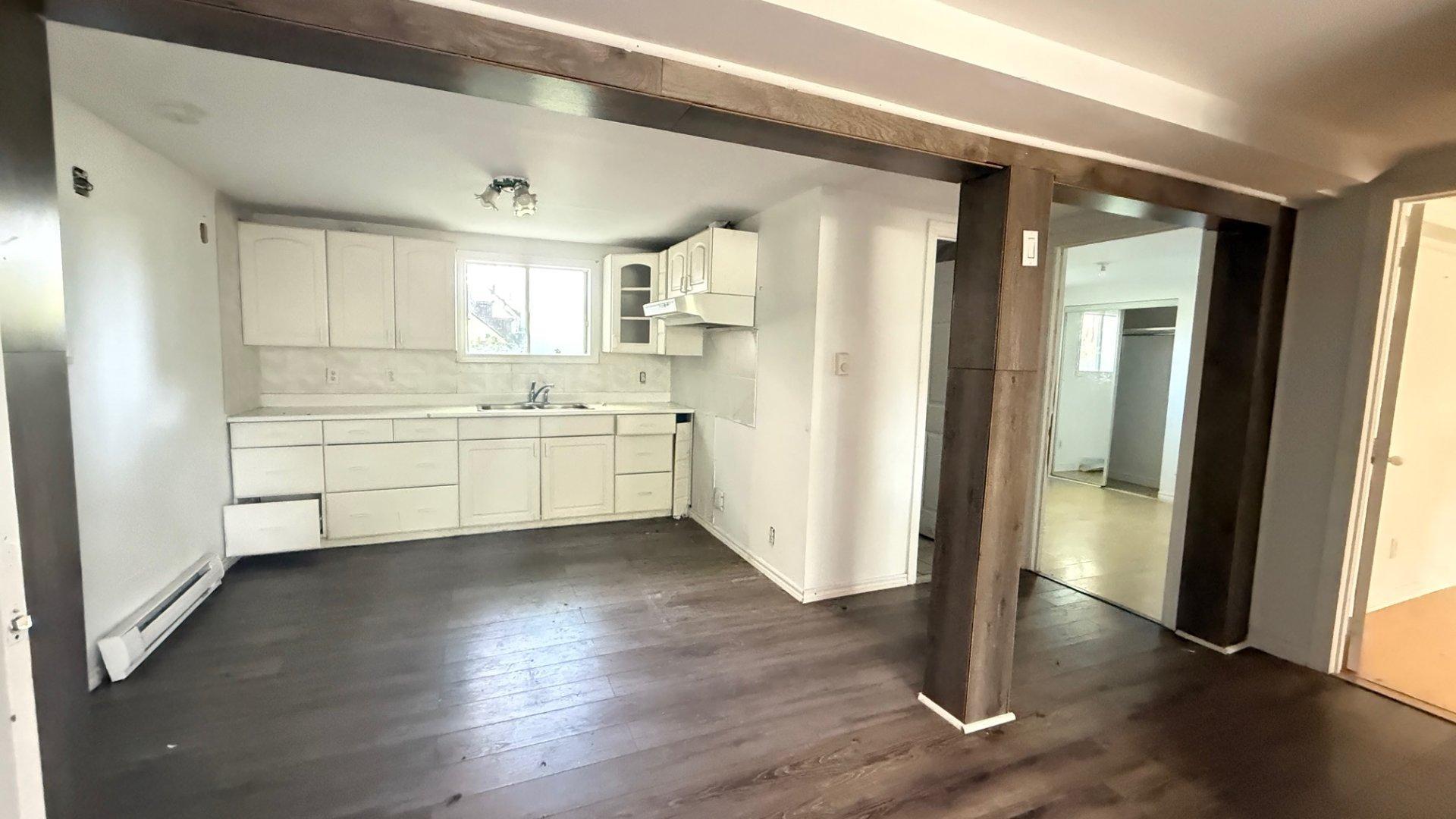 









7420


Av. Malo

,
Brossard,




QC
J4Y1C2

