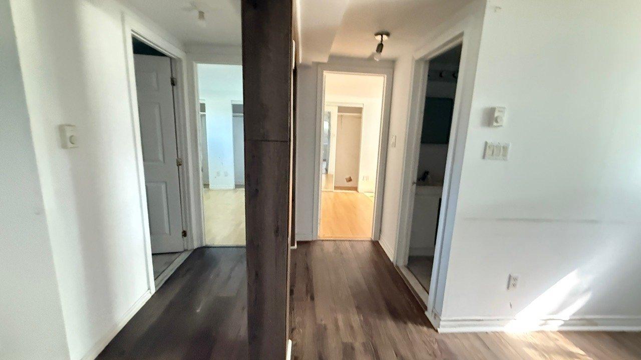 









7420


Av. Malo

,
Brossard,




QC
J4Y1C2

