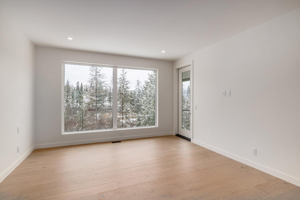 









10274


Beacon Hill

Drive,
Lake Country,




BC
V4V 0A9

