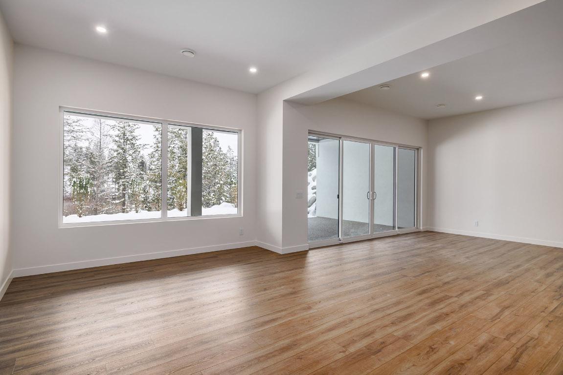 









10274


Beacon Hill

Drive,
Lake Country,




BC
V4V 0A9

