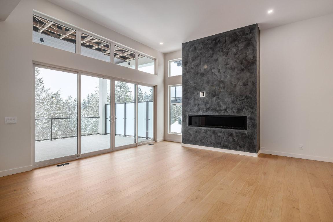 









10274


Beacon Hill

Drive,
Lake Country,




BC
V4V 0A9


